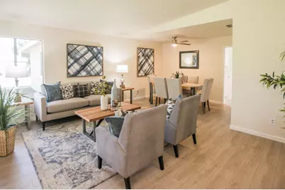 6282 Denslow Way, Sacramento, CA 95823 - Photo 9