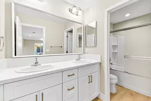 7481 Splendid Way, Elk Grove, CA 95758 - Photo 23