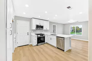 7481 Splendid Way, Elk Grove, CA 95758 - Photo 11