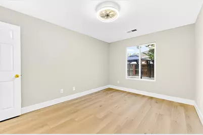 7481 Splendid Way, Elk Grove, CA 95758 - Photo 29