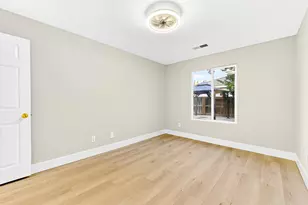 7481 Splendid Way, Elk Grove, CA 95758 - Photo 29