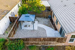 7481 Splendid Way, Elk Grove, CA 95758 - Photo 33