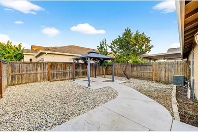 7481 Splendid Way, Elk Grove, CA 95758 - Photo 35