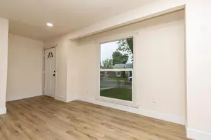 1413 Del Monte Ave, Modesto, CA 95350 - Photo 5