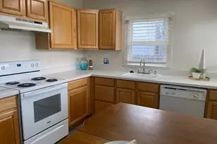 85 W 8th St, Tracy, CA 95376 - Photo 15