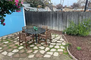 85 W 8th St, Tracy, CA 95376 - Photo 23