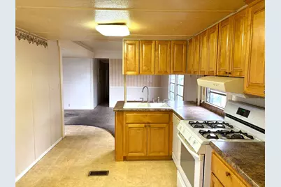 N George Washington Boulevard #9, Yuba City, CA 95993 - Photo 9