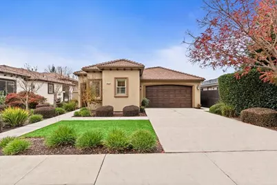 921 Hackberry Avenue, Modesto, CA 95350 - Photo 1