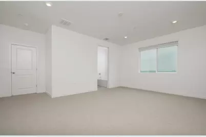 1300 Bastion Avenue, Galt, CA 95632 - Photo 19