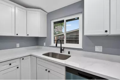 6568 Juneau Way, North Highlands, CA 95660 - Photo 7