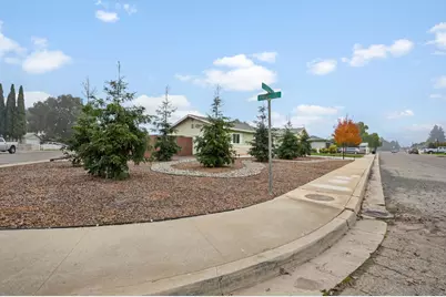 514 Tisdell Drive, Waterford, CA 95386 - Photo 3