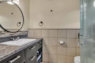 3549 Rosemont Dr, Sacramento, CA 95826 - Photo 17