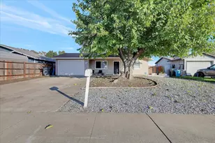 4429 Martel Dr, Olivehurst, CA 95961 - Photo 3