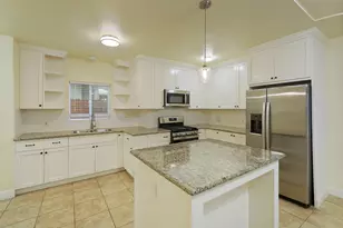 129 Sunset Blvd, Modesto, CA 95351 - Photo 1