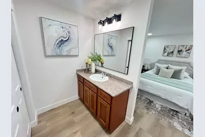9201 Medallion Way, Sacramento, CA 95826 - Photo 13