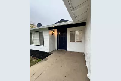 9201 Medallion Way, Sacramento, CA 95826 - Photo 3