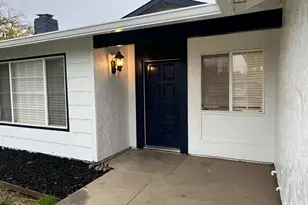 9201 Medallion Way, Sacramento, CA 95826 - Photo 3