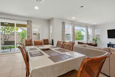 9729 Allen Ranch Way, Elk Grove, CA 95757 - Photo 11