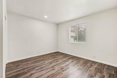 3813 25th Avenue, Sacramento, CA 95820 - Photo 17