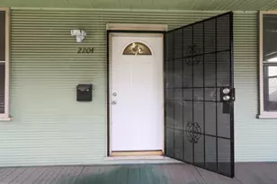 2204 10th St, Sacramento, CA 95818 - Photo 17