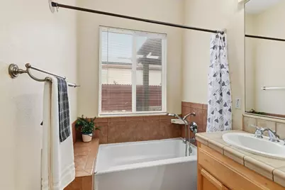 5125 Fawn Hollow Way, Antelope, CA 95843 - Photo 25
