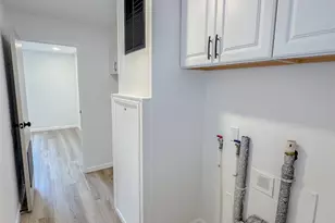 Sylmar Ln, Sacramento, CA 95842 - Photo 33
