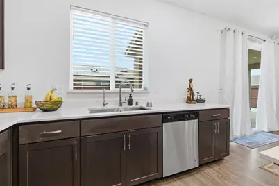 1653 Dairy Lane, Manteca, CA 95337 - Photo 19