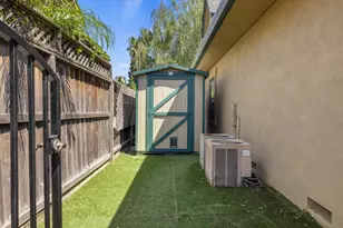 2410 Brittany Ct, Lodi, CA 95242 - Photo 69