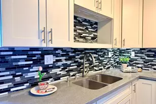 4900 Dover Ln, Sacramento, CA 95842 - Photo 7