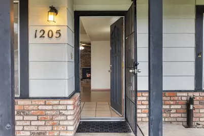 1205 Kara Lane, Modesto, CA 95355 - Photo 5