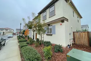 8250 Ocho Wy, Elk Grove, CA 95757 - Photo 5