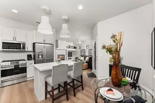 7325 Southern Pine Ln, Sacramento, CA 95842 - Photo 19