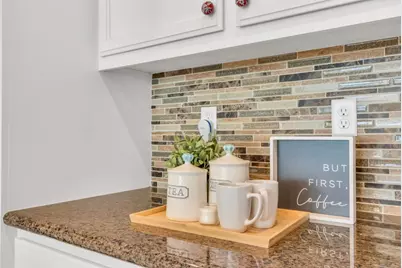 8340 La Cruz Way, Elk Grove, CA 95757 - Photo 25