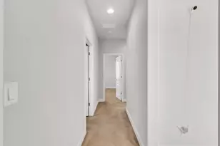 8340 La Cruz Way, Elk Grove, CA 95757 - Photo 39