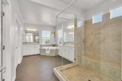 8340 La Cruz Way, Elk Grove, CA 95757 - Photo 53