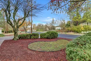 18263 Lake Forest Dr, Penn Valley, CA 95946 - Photo 39