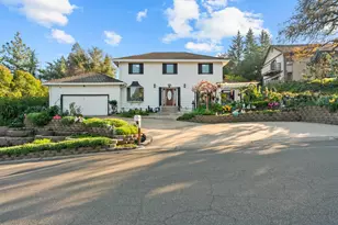 912 Yosemite Ln, El Dorado Hills, CA 95762 - Photo 3