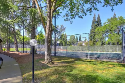 7711 Juan Way, Fair Oaks, CA 95628 - Photo 27