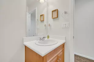 7521 Chappelle Way, Elk Grove, CA 95757 - Photo 45