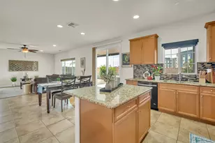 7521 Chappelle Way, Elk Grove, CA 95757 - Photo 5