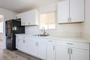 2652 21st Ave, Sacramento, CA 95820 - Photo 35