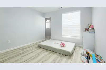 5537 Tares Circle, Elk Grove, CA 95757 - Photo 19