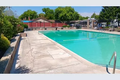 917 Woodrow Avenue, Modesto, CA 95350 - Photo 39