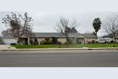 1805 Pearl Street, Modesto, CA 95350 - Photo 1