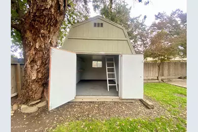 2301 McRitchie Way, Modesto, CA 95355 - Photo 19