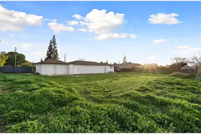 1905 Michel Avenue, Modesto, CA 95358 - Photo 33