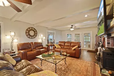 17266 Hillside Drive, Lodi, CA 95240 - Photo 7