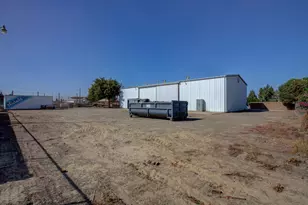 19903 W First St, Hilmar, CA 95324 - Photo 5