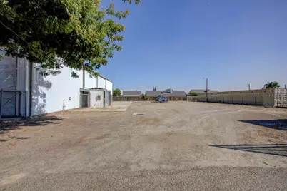 19903 W First Street, Hilmar, CA 95324 - Photo 3