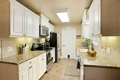 1821 Myrtlewood Drive, Ceres, CA 95307 - Photo 17